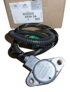 Öldrucksensor Original Citroen Peugeot 252924 8201533009 AL4 DP0