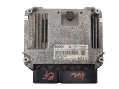 Steuergerät Lancia Musa 55208133 0281011556 1.9 JTD Bosch