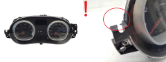 Tacho Kombiinstrument Dacia Duster Logan 21677499-2