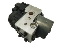 Abs-Pumpe Nissan Primera 476608F820 0273004316 0265216586 67120