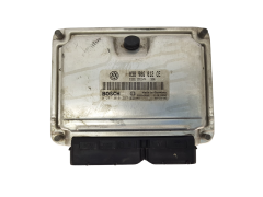 Steuergerät 038906012CE 0281010257 Skoda Bosch 3373
