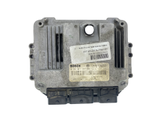 Steuergerät 0281011237 8200305678 8200284704 Renault Bosch 63708