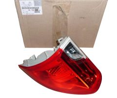 Rückleuchte Rechts Original 9678074580 Peugeot 2008