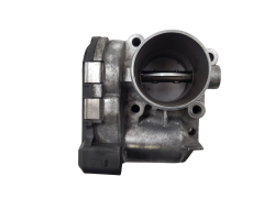 Drosselklappe Renault 8200330810 --E 0281002681 H8200330812 3702