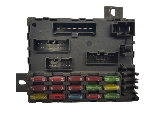 Sicherungskasten Relaiskasten Fiat 46443390 20104 main product photo